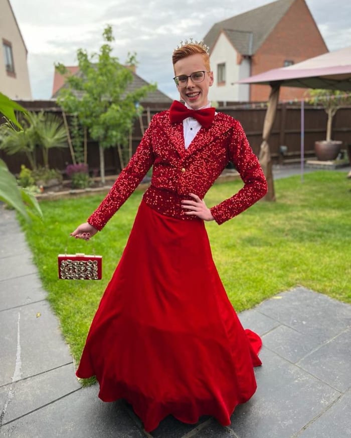 Korben's head-turning prom outfit posted to this instagram, Photo Credit: themissfroufrou/Instagram