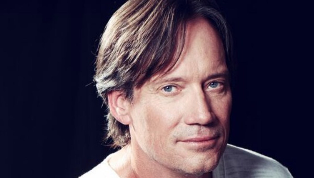 Next photo of Kevin Sorbo