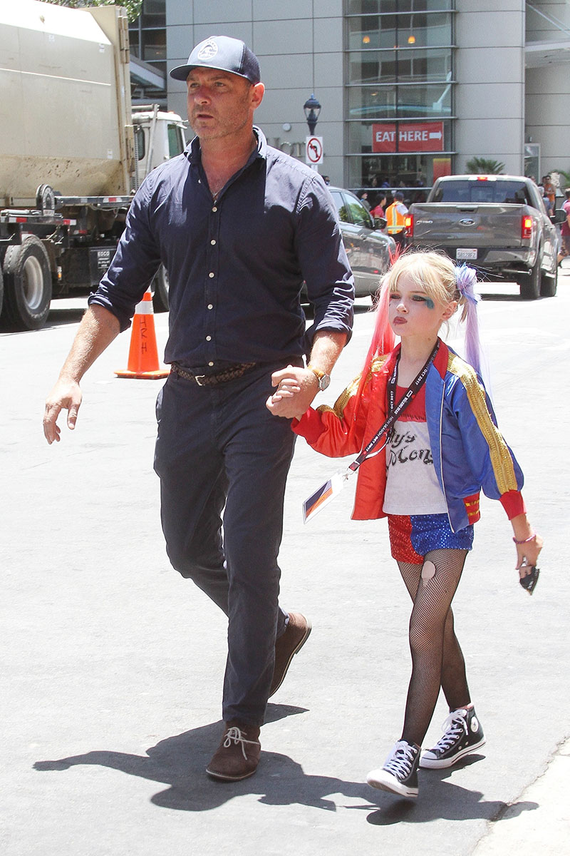 Liev Schreiber And Son Praised For Defying Gender Norms (Photos