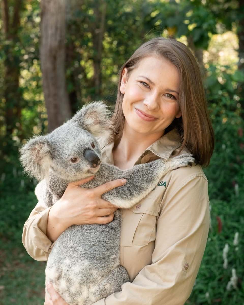 Bindi Irwin holding a koala, Photo Credit: bindisueirwin/Instagram