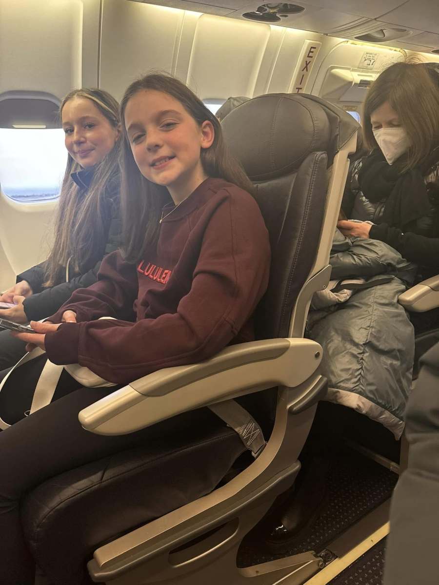 Everly and Alydia Livingston inside the American Airlines Flight 5342, Photo Credit: Jin Ah Longerbeam/Facebook