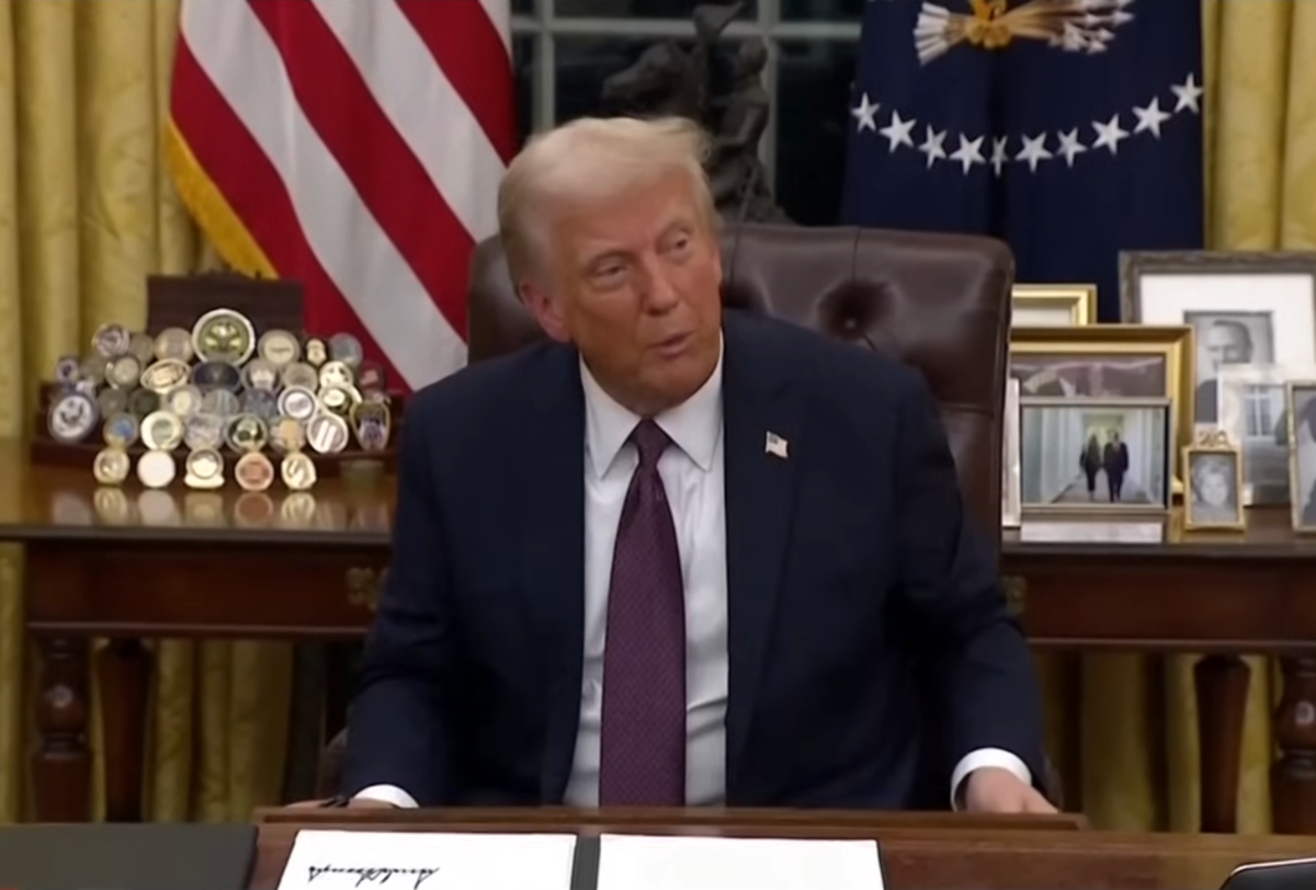 President Donald Trump on his desk at the Oval Office,Photo Credit: Sky News Australia/Youtube