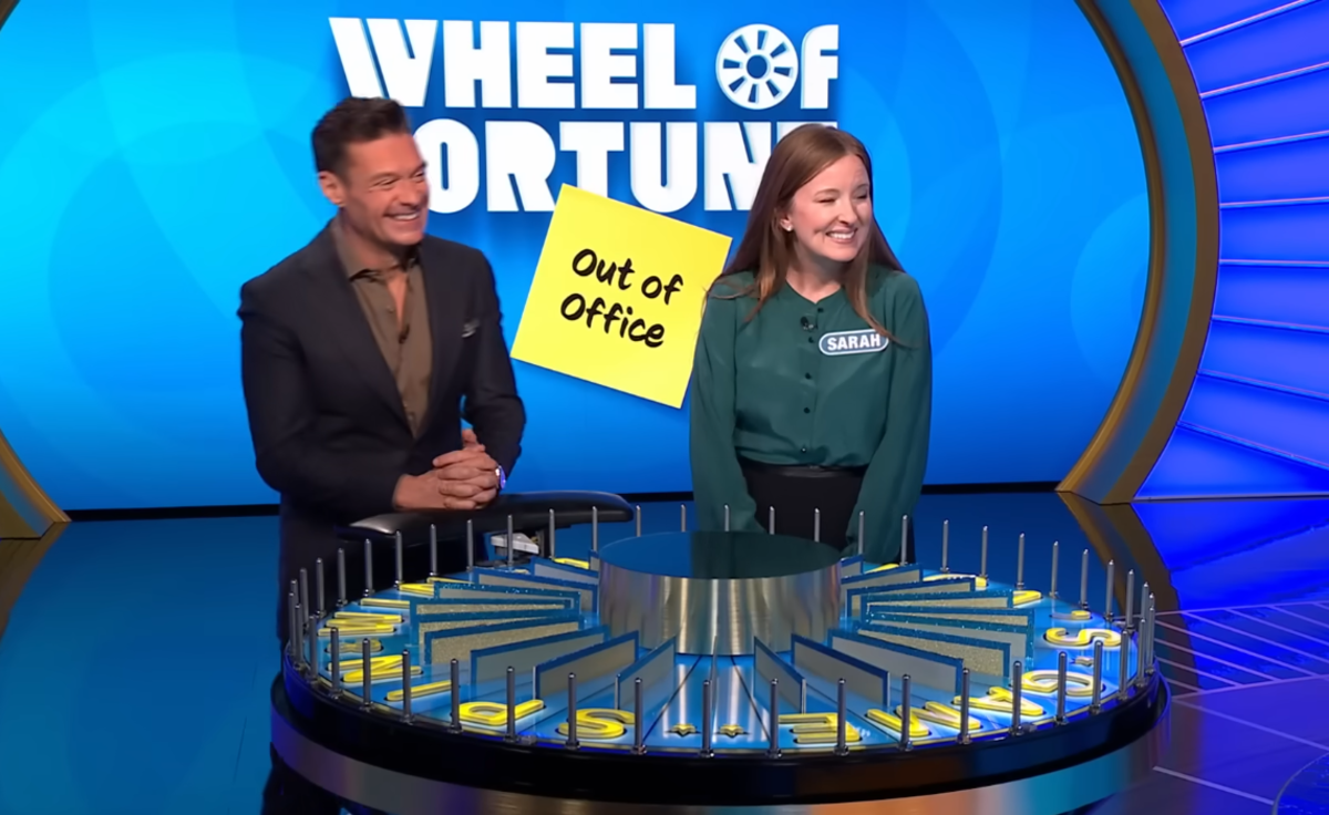 Ryan Seacrest and Sarah LaPilusa in a 'Wheel of Fortune' episode, Photo Credit: Wheel of Fortune/Youtube